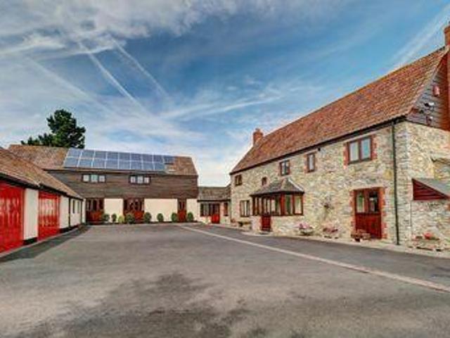 House for sale in Taunton, Somerset