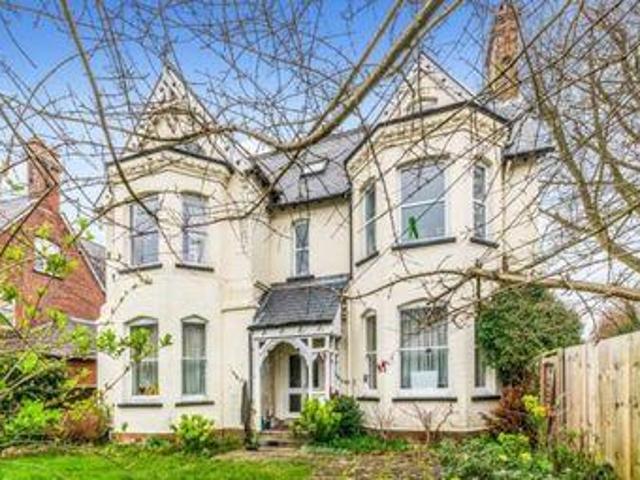 House for sale in Horsham, West Sussex