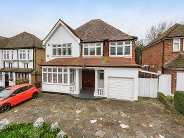 House for sale in Edgware, Greater London