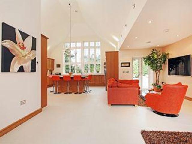 House for sale in Uckfield, Cross In Hand