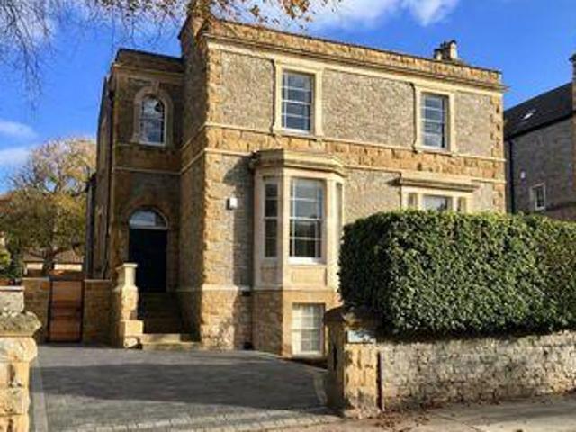 House for sale in Clevedon, North Somerset