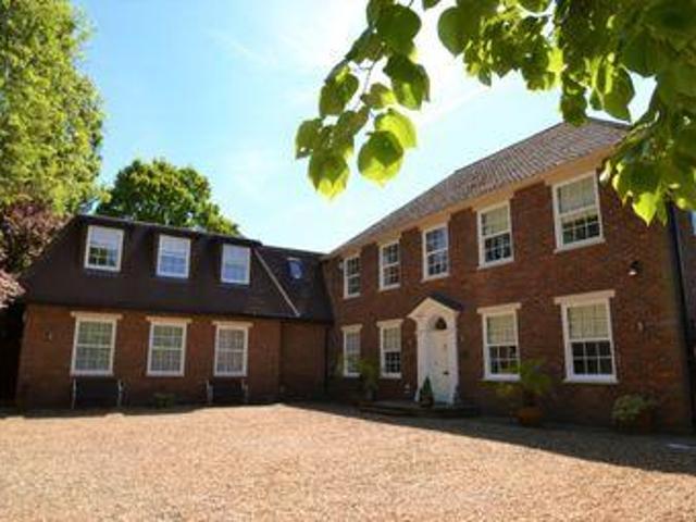 House for sale in Radlett, Hertfordshire