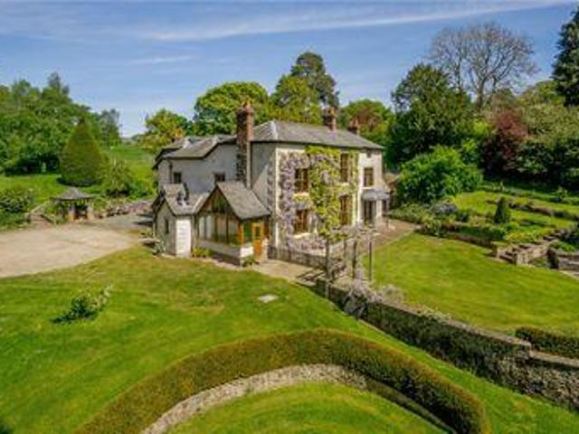 House for sale in Oswestry, Shropshire
