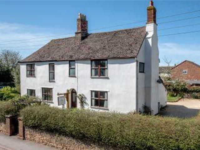 House for sale in Taunton, Somerset