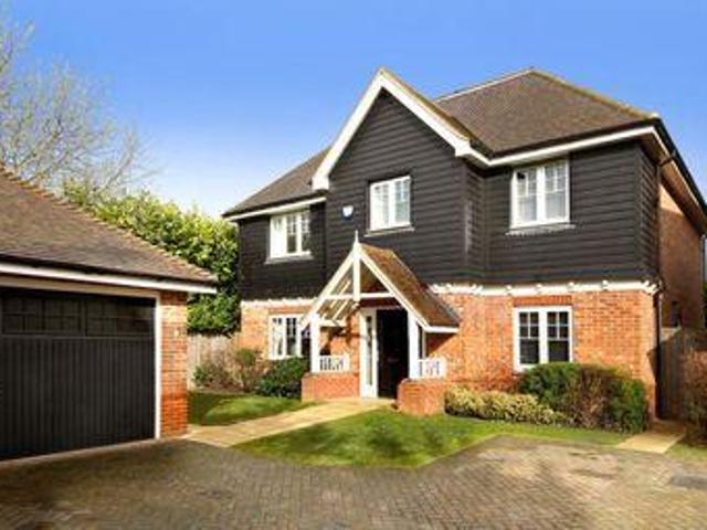 House for sale in Beaconsfield, Penn Bottom