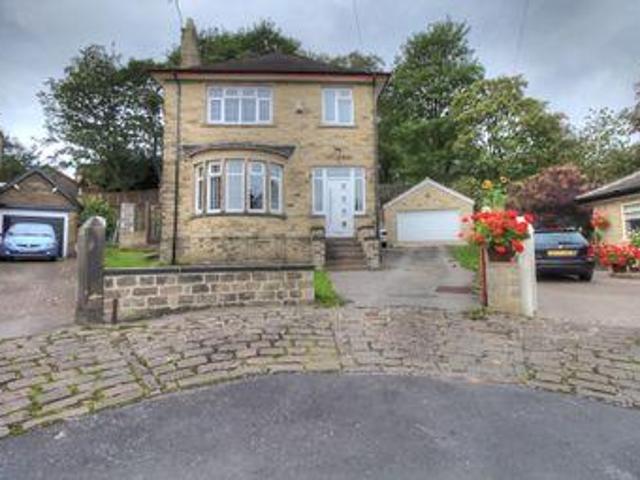 House for sale in Dewsbury, West Yorkshire
