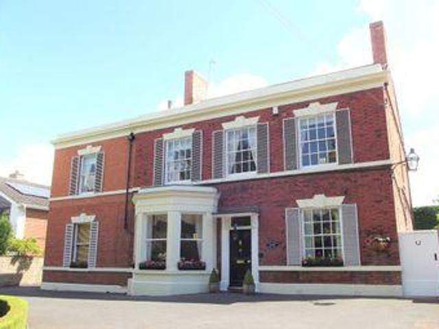 House for sale in East Midlands