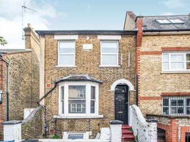House for sale in Watford, Hertfordshire