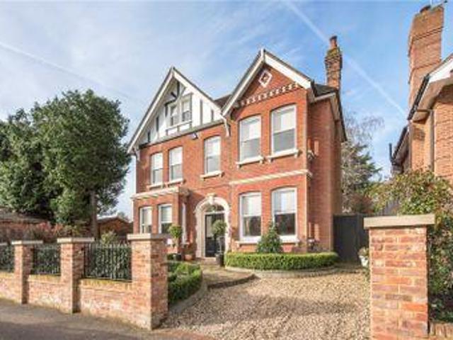 House for sale in Five Acres, Hertfordshire