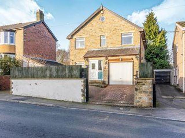 House for sale in Ossett, West Yorkshire