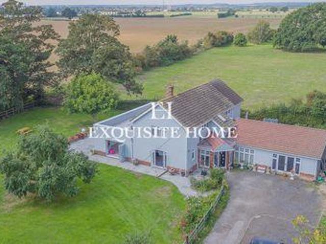 House for sale in Barling