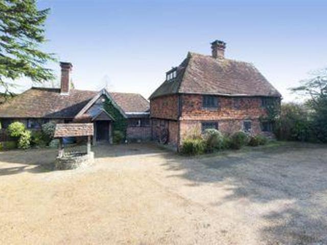 House for sale in The Butts, Kent
