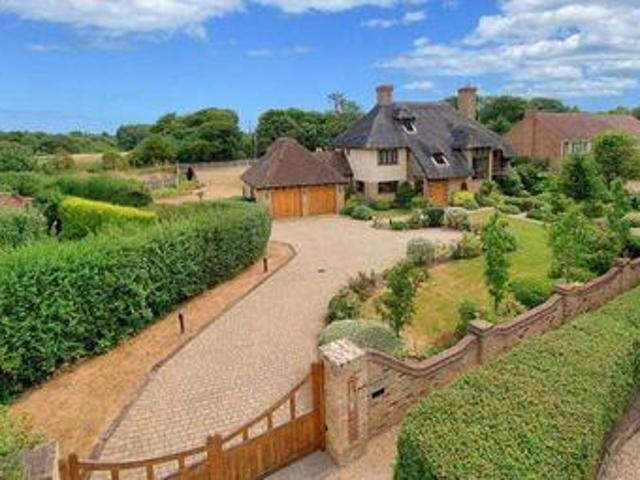 House for sale in The Bridge, Kent