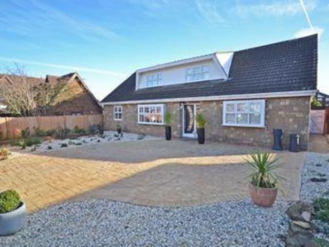 House for sale in Ossett, West Yorkshire