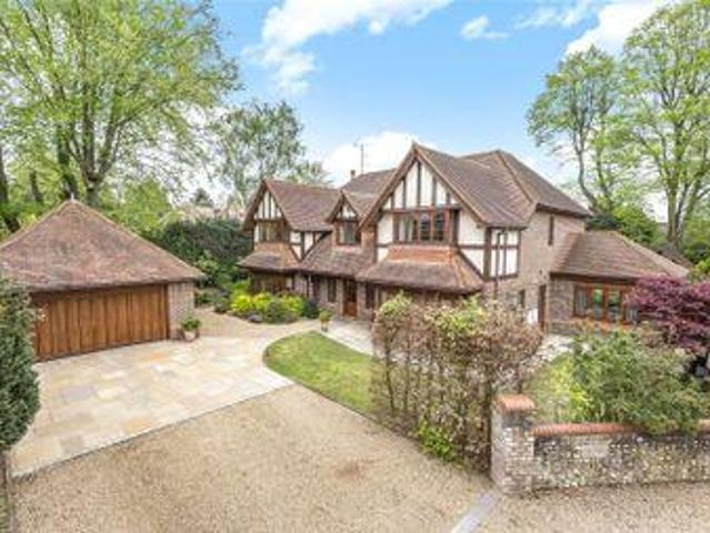 House for sale in Batchworth, Hertfordshire