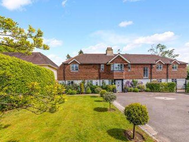 House for sale in Red Hill, Surrey