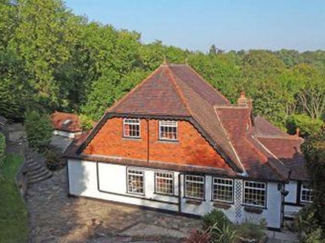 House for sale in Hillview, Surrey