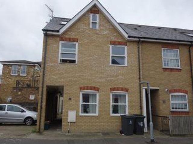 House for rent in Kingston Upon Thames, Greater London