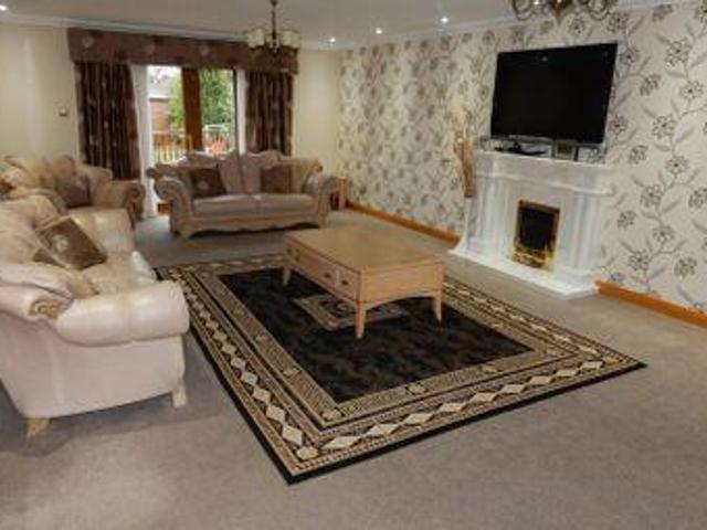 House for sale in Motherwell, Scotland