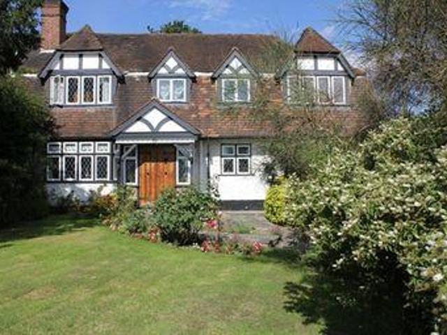 House for sale in Edgware, Greater London