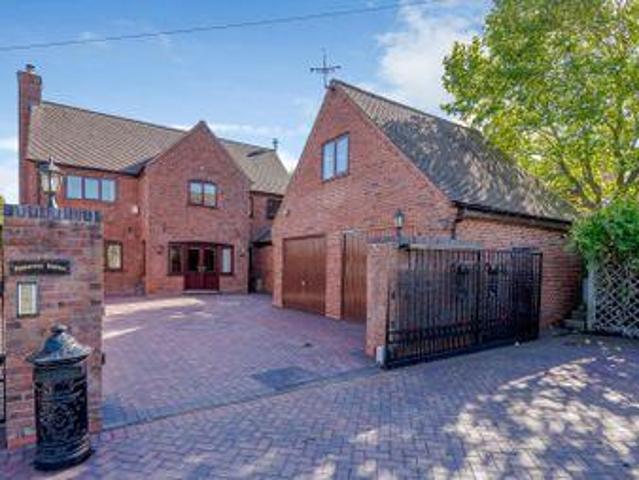 House for sale in Stoke-on-Trent