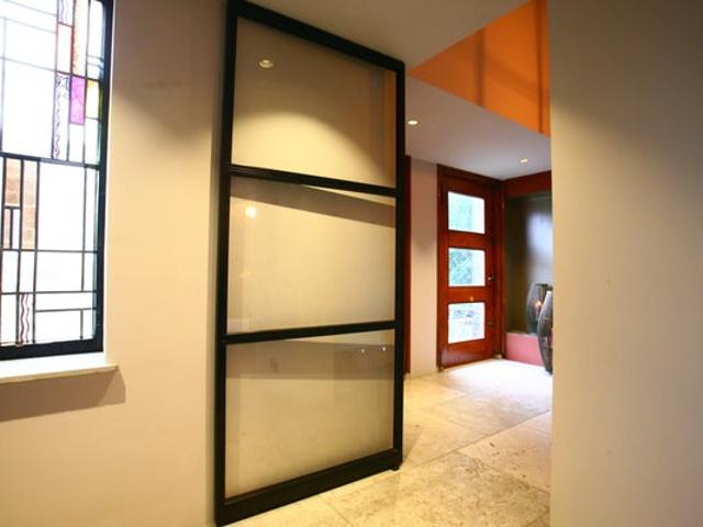 Woning te huur in Bloemenbuurt, Den Haag