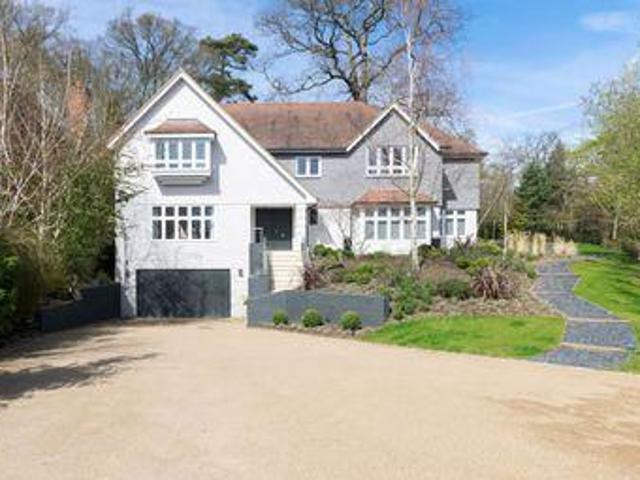 House for sale in Kingston Upon Thames, Greater London