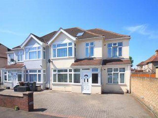 House for sale in Greater London