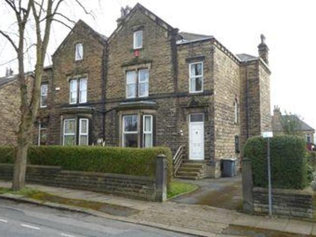 House for sale in Dewsbury, West Yorkshire