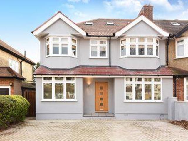 House for sale in Royal Borough of Kingston upon Thames, Greater London