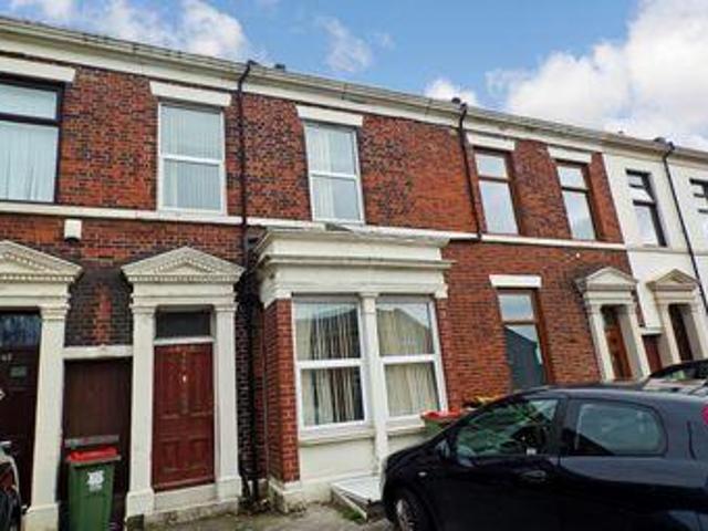 House for sale in Higher Bartle, Lancashire