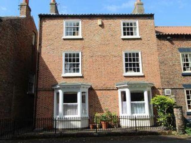 House for sale in Thirsk, North Yorkshire