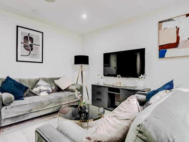 Apartment for rent in Calderstones