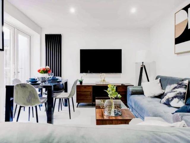 Apartment for rent in Calderstones