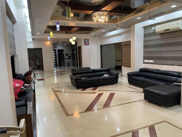 Flat for sale in Nava Naroda, Hanspura