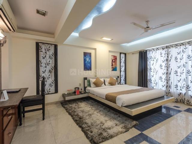 Flat for sale in Santacruz West, Mumbai