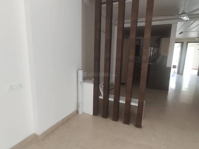 Duplex for sale in Central Delhi, Deri