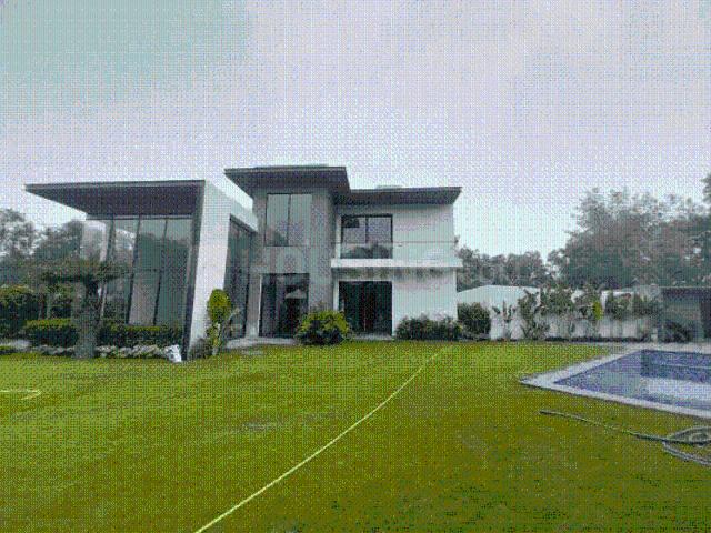 House for sale in Deri