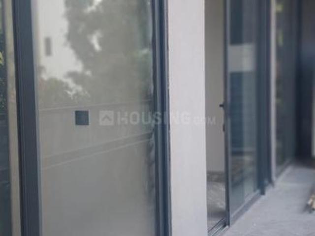 Flat for rent in Deri