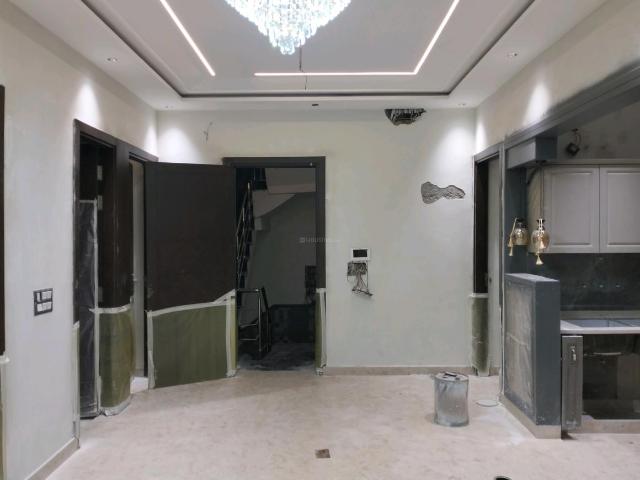 Flat for sale in Abdullahpur