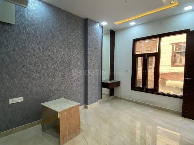 Flat for sale in Abdullahpur