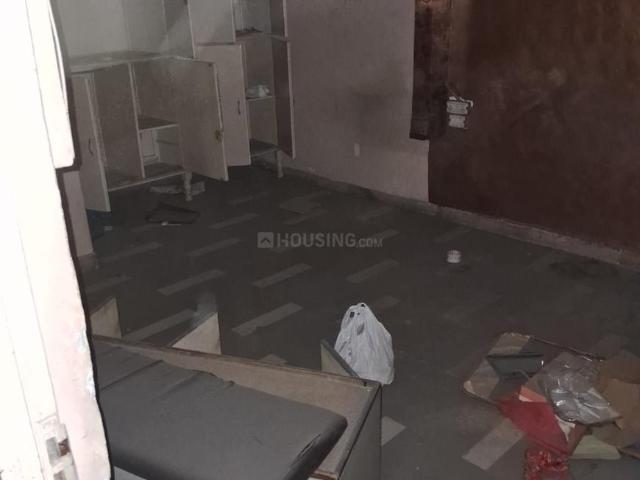 Flat for sale in North East Delhi, Deri