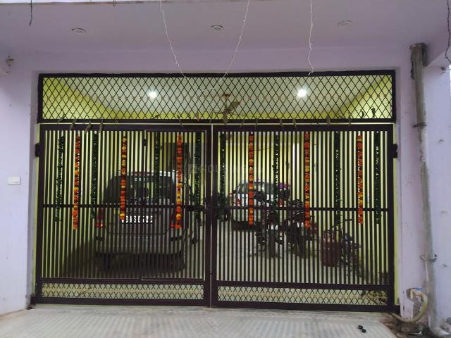 House for sale in Hariana