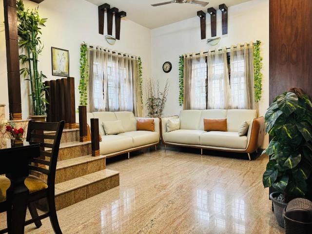 House for sale in Bangalore South, Cox Town - Bangalore