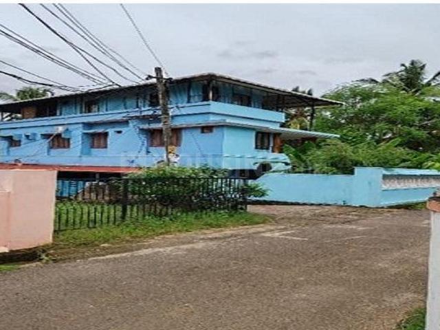 House for sale in Thrissur