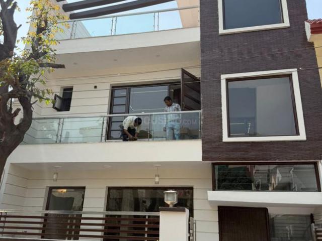 House for sale in Zirakpur, Sahibzada Ajit Singh Nagar
