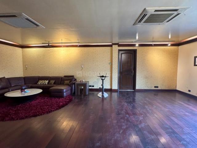 House for sale in Deri