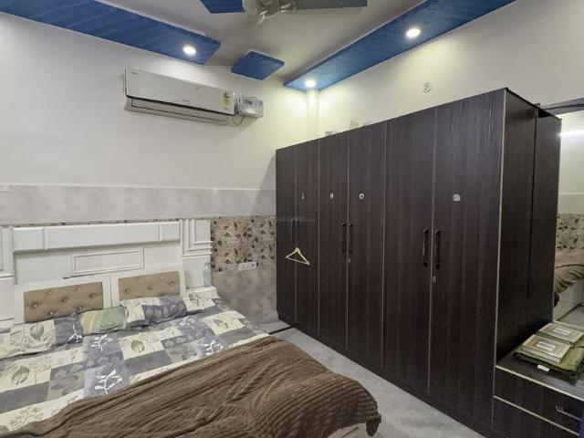 House for sale in West Delhi, Deri