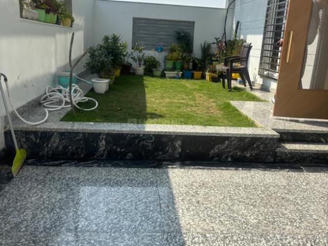 House for sale in Hariana