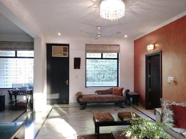 House for sale in Hariana